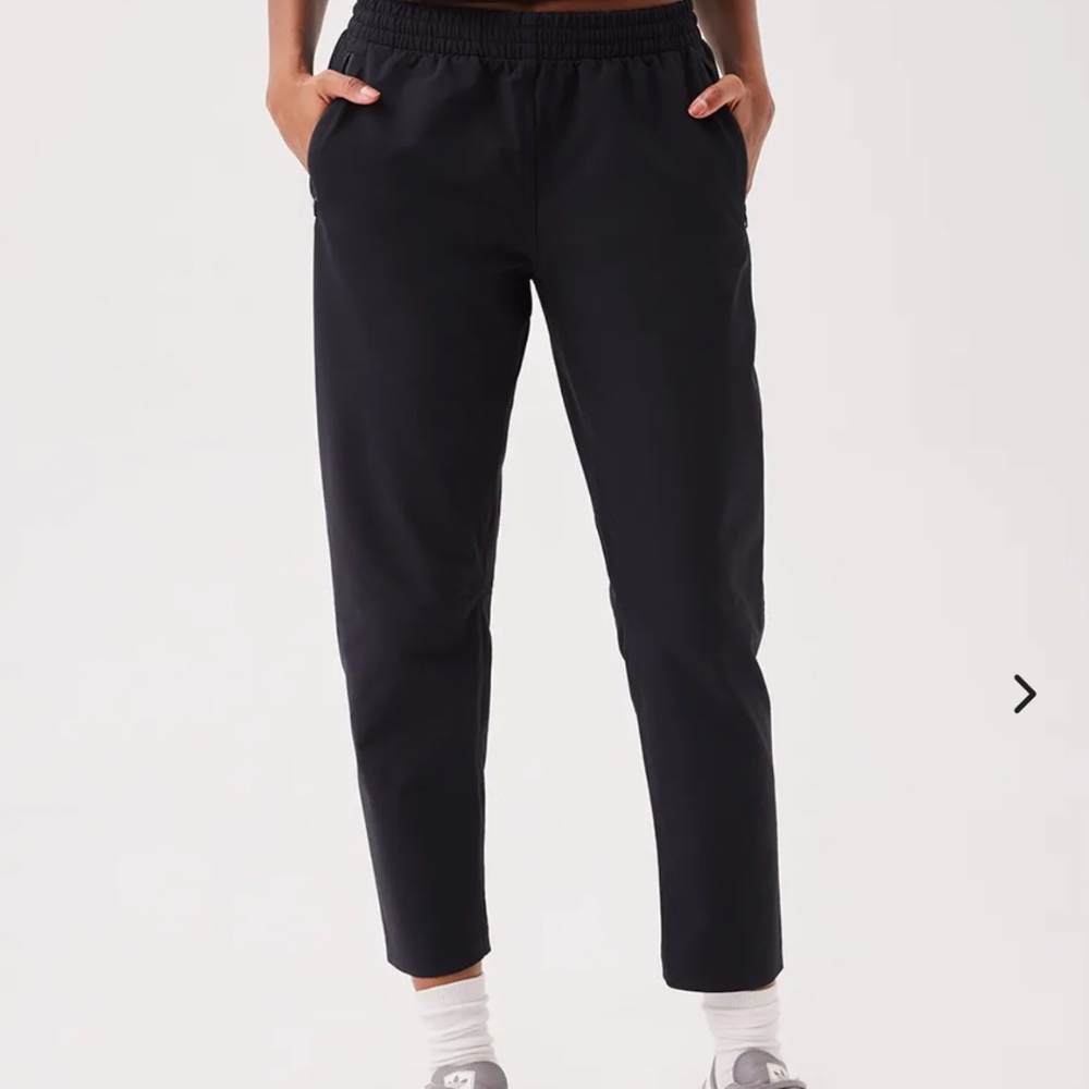 Outdoor Voices 26” Rectrek Pant in Black - Size S